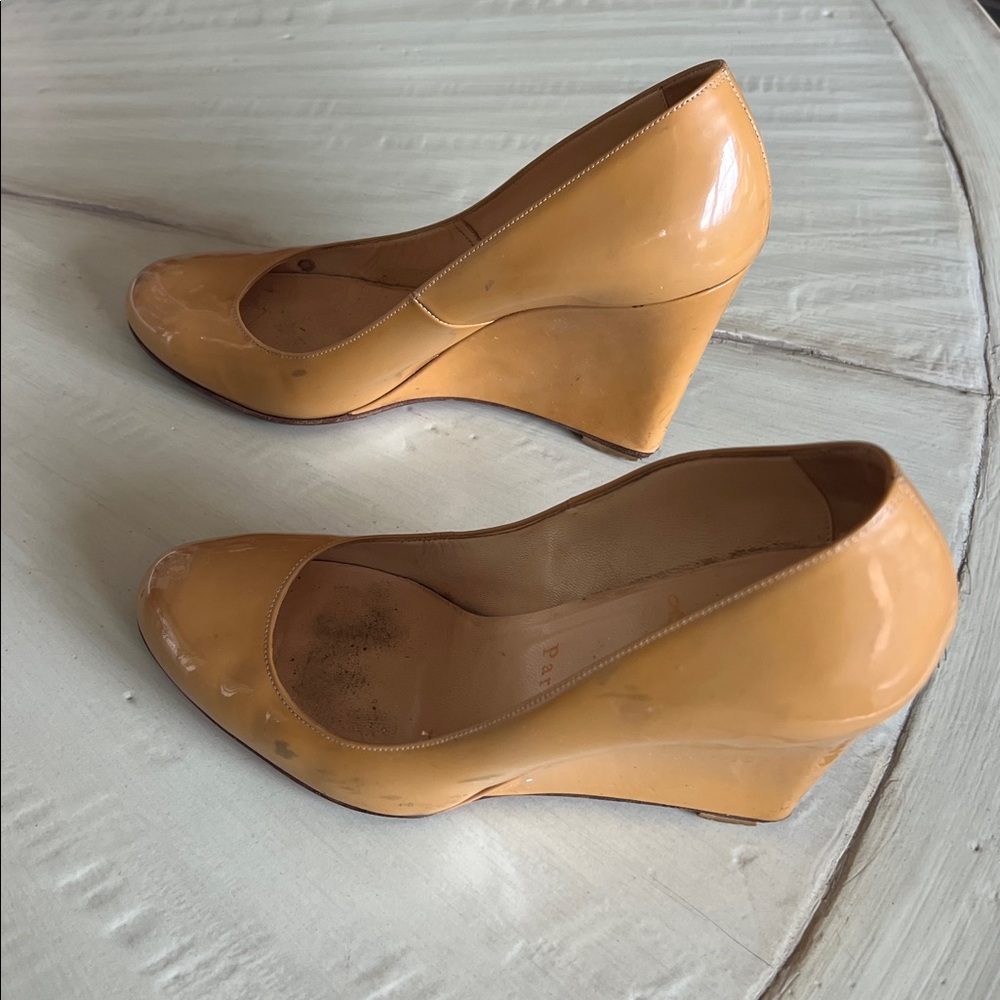 Christian Louboutin Camel Heels patent 38 1/2